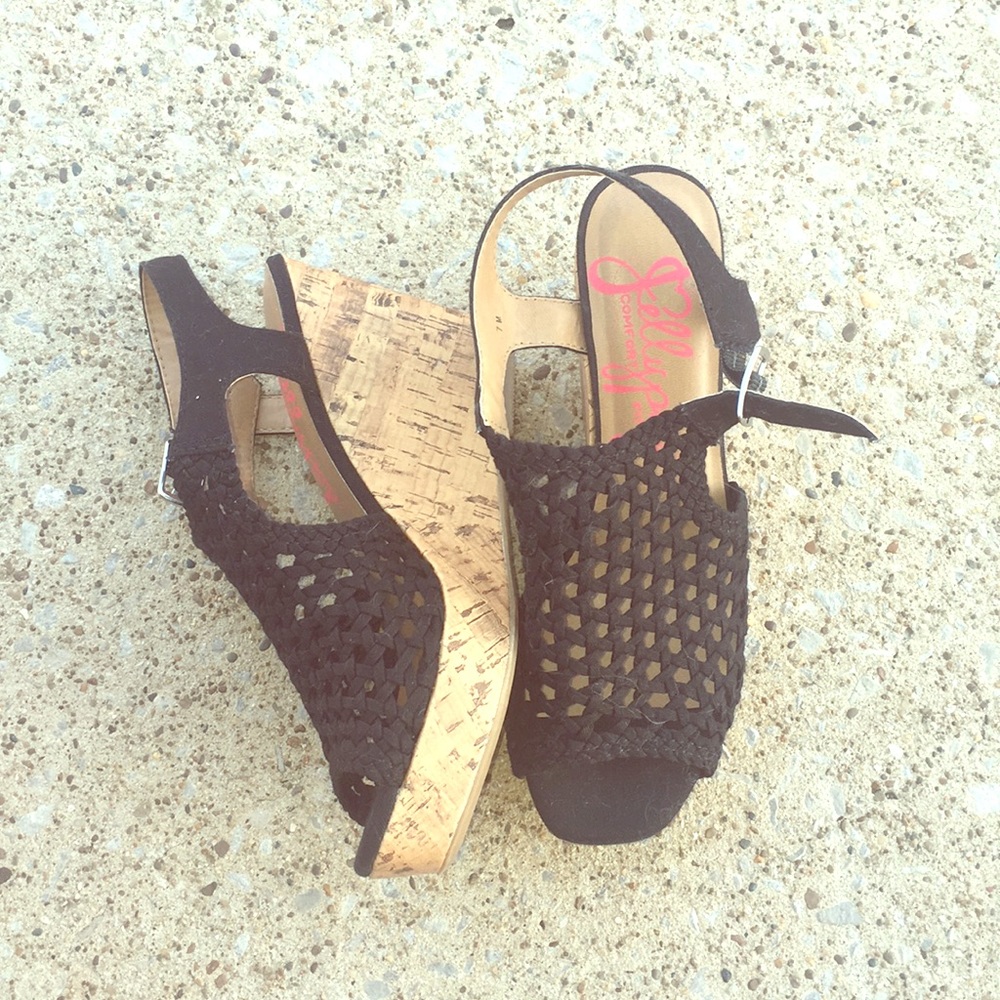 Black and Tan Wedges